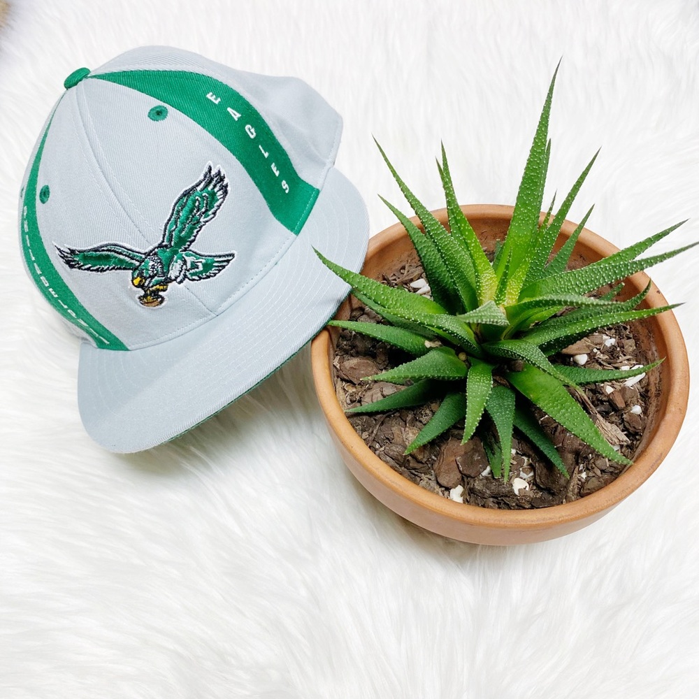 - SOLD - NFL Vintage Philadelphia Eagles Hat